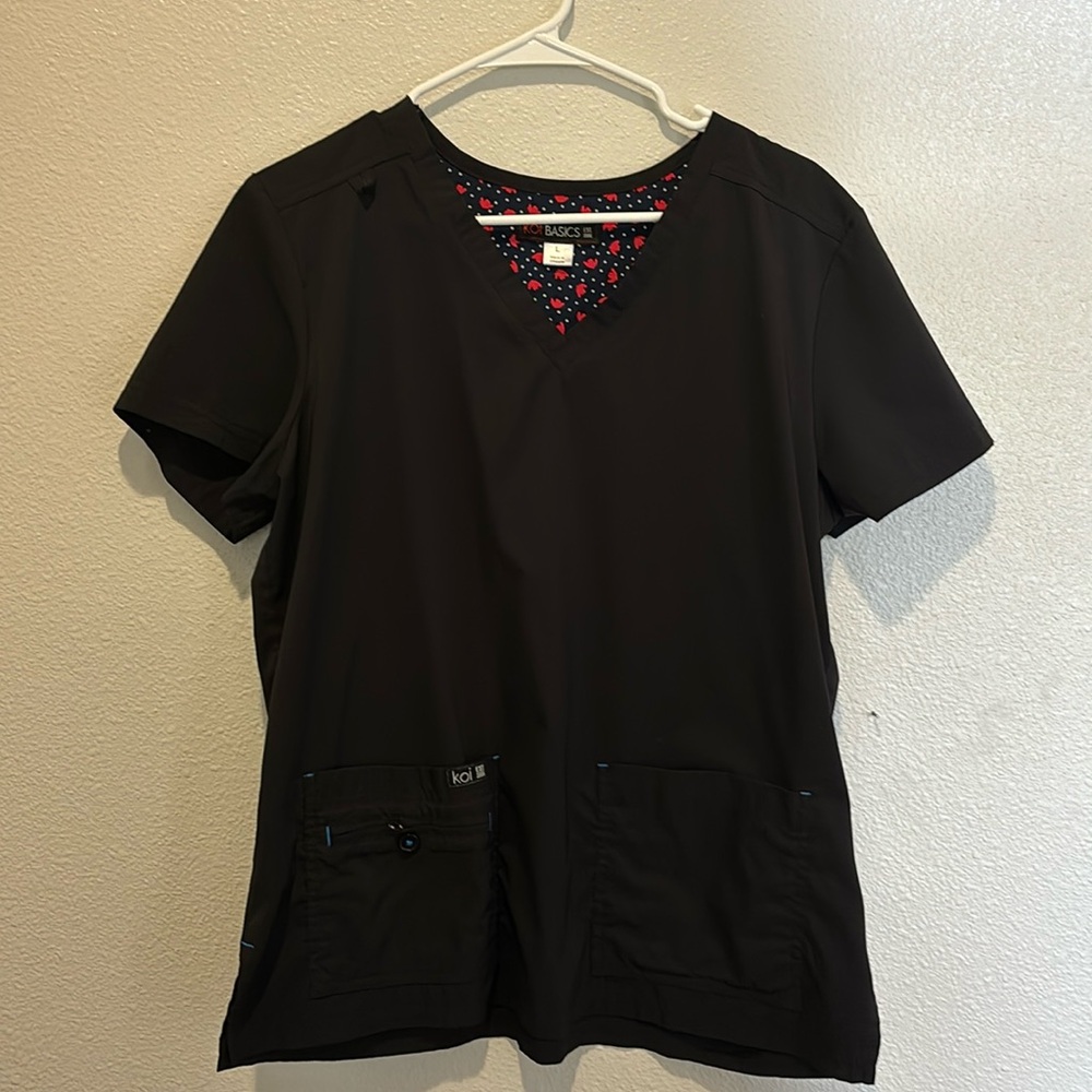 Koi Basics Scrub Top